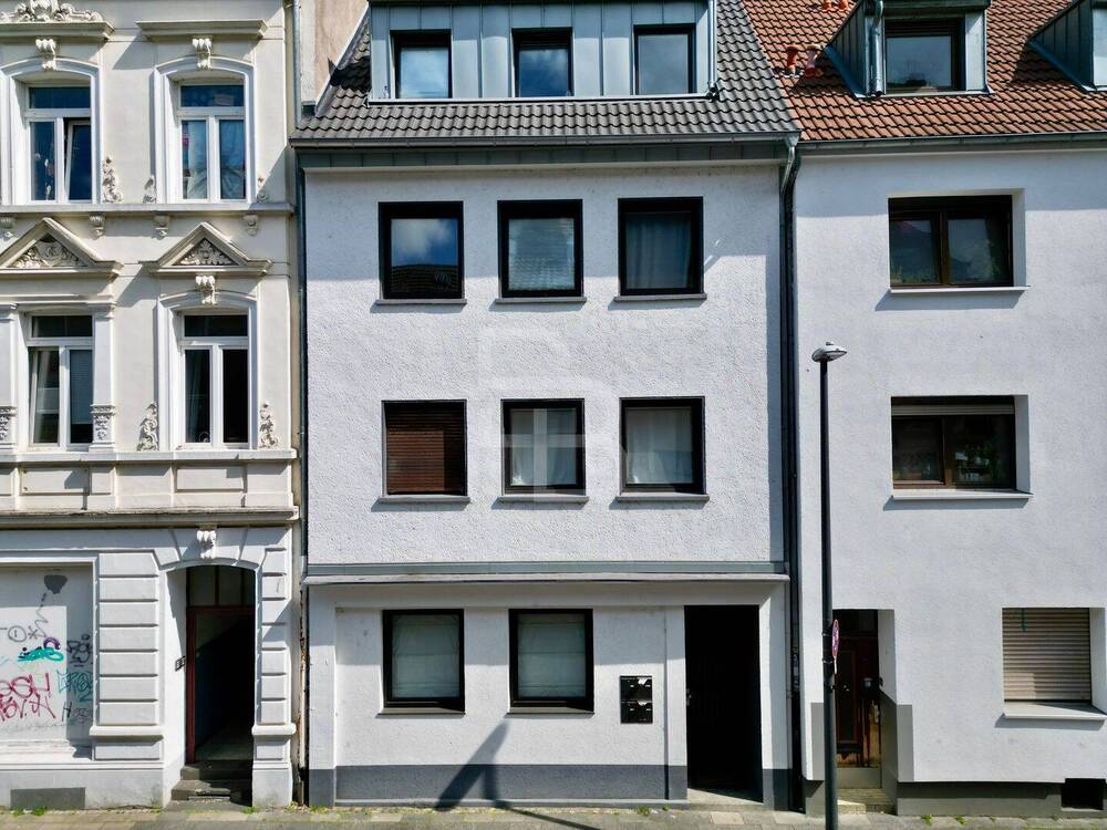 Thumbnail-Saniertes MFH in Köln-Mülheims Toplage - ausbaufähig & bezugsfrei