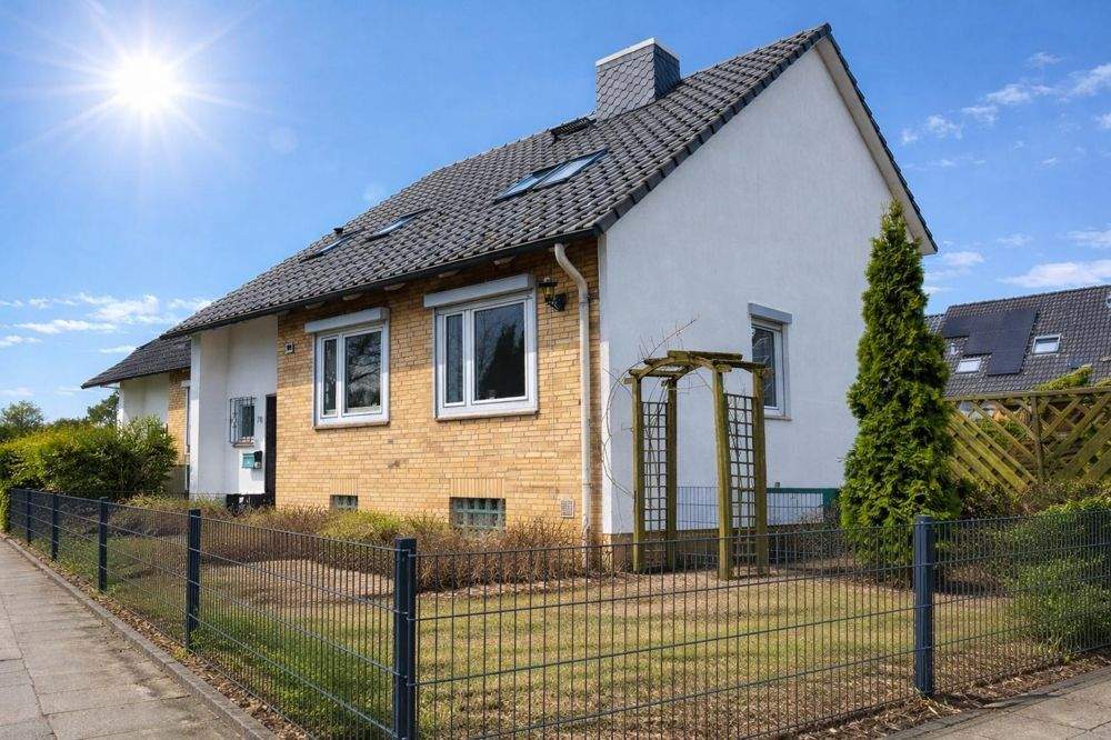 Thumbnail-Gepflegtes Endreihenhaus mit Südgarten und Garage in ruhiger Lage von Halstenbek