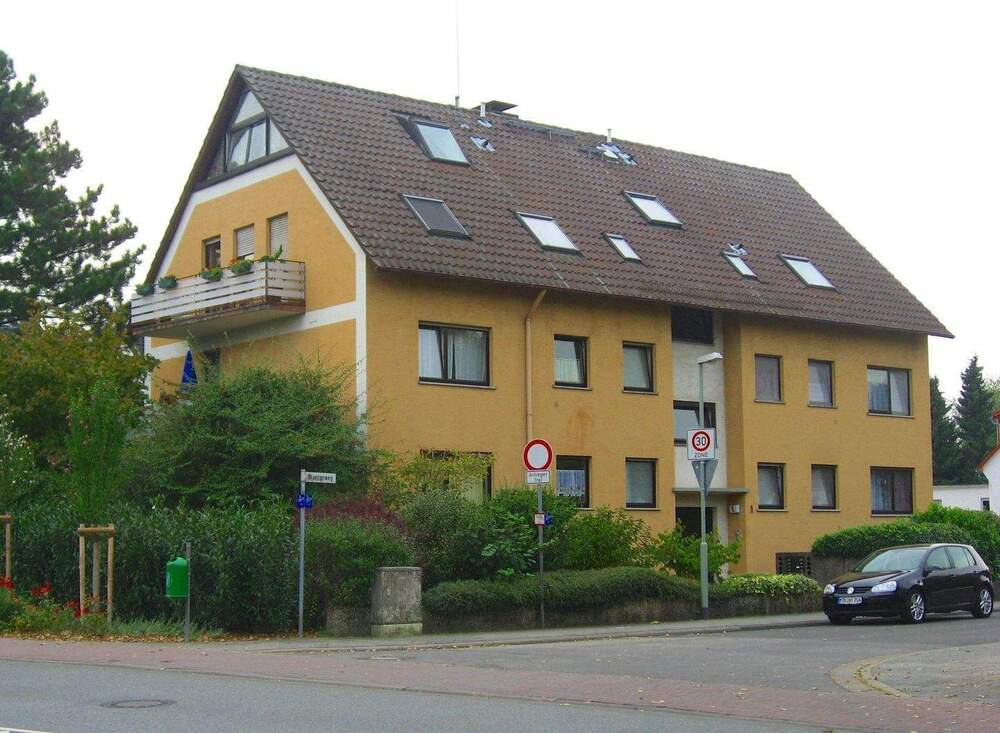 Thumbnail-Krifteler Dachgeschosswohnung für Singles o. Paar