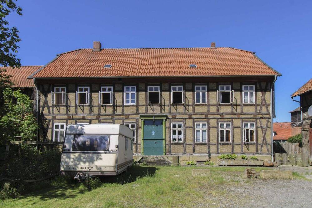 Thumbnail-Historischer Resthof - denkmalgeschütztes Anwesen mit Charme und Weide. Optimal zur Pferdehaltung.