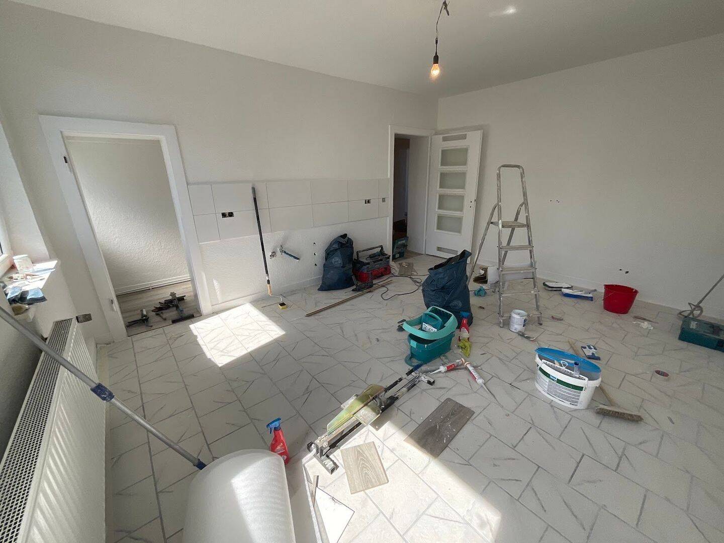 Thumbnail-Frisch renovierte 3 Zimmerwohnung mit eigenem Garten