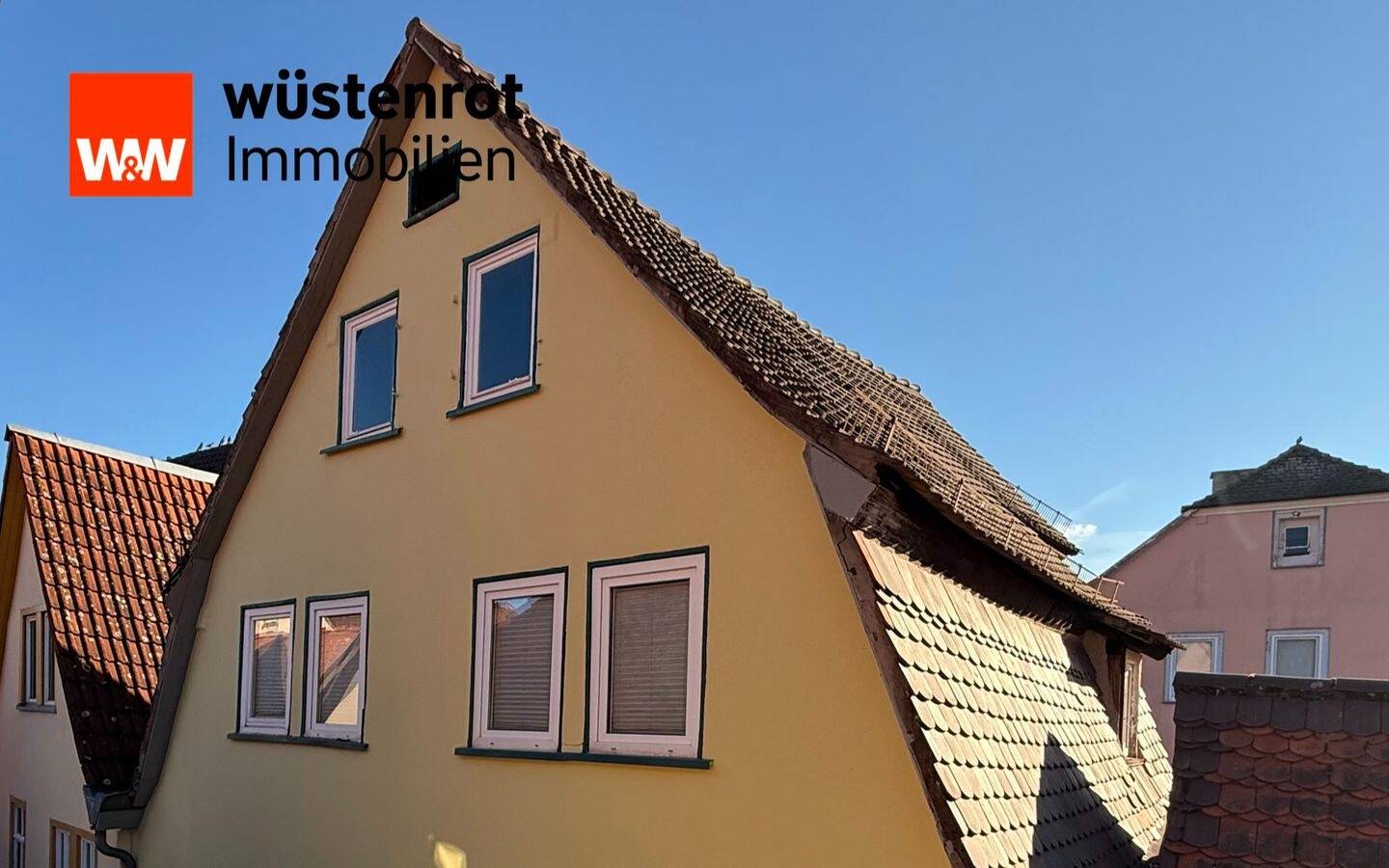 Thumbnail-Schönes, gepflegtes Mehrfamilienhaus im Herzen der Stadt Wertheim mit 3 gut vermieteten Wohnungen