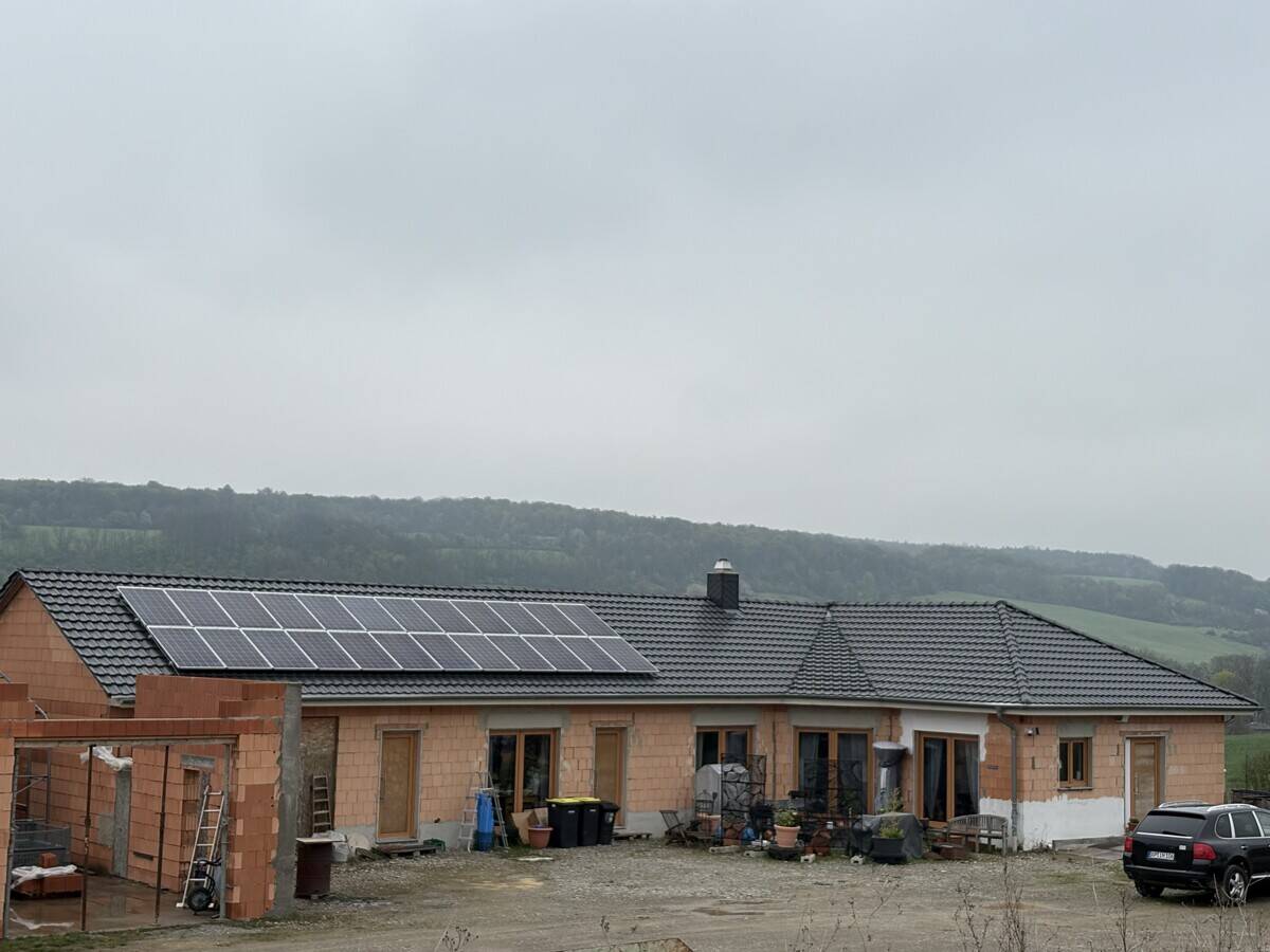 Thumbnail-Gewerbeimmobilie mit Wohnhaus im Bungalowstil - Attraktiver Standort im Gewerbegebiet Magdala