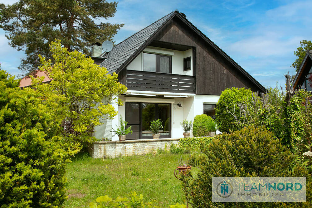 Thumbnail-Familienhaus mit Platz, Garten und Möglichkeiten in ruhiger Lage