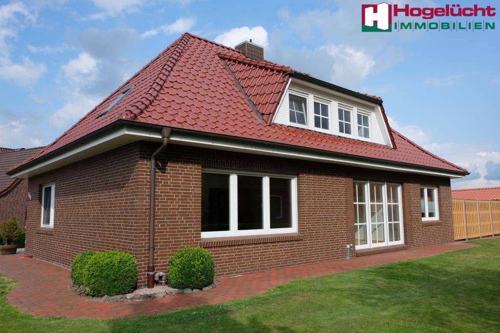 Thumbnail-Direkt am Fehnkanal! Ein super gepflegtes Einfamilienhaus im Bungalowstil mit einer sehr großen Doppelgarage