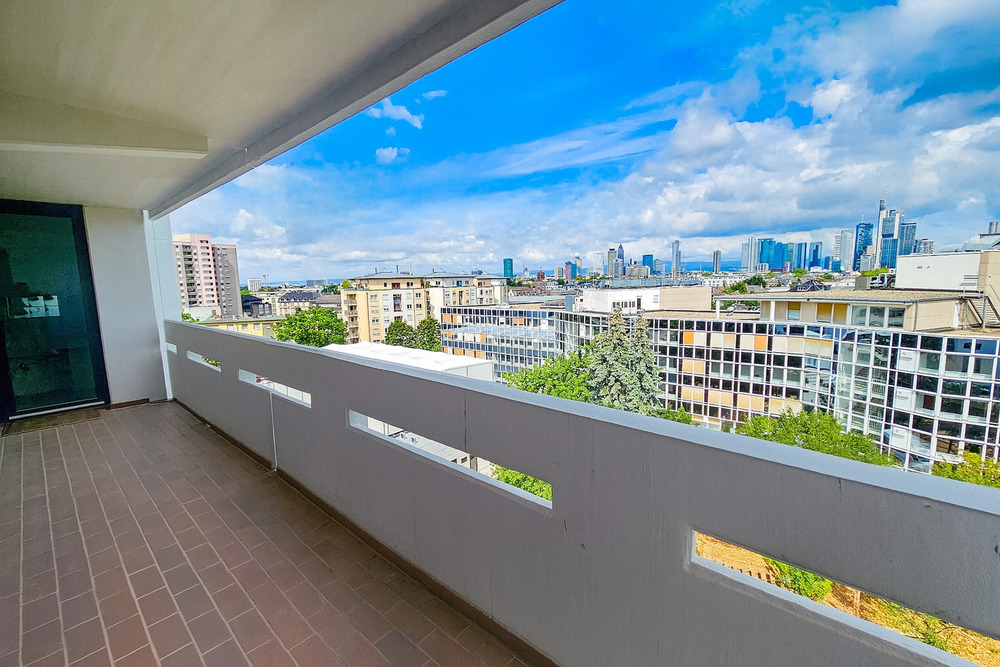 Thumbnail-Frankfurter Flair pur! 2-Zimmerwohnung mit beeindruckendem Skyline-Panoramablick in Sachsenhausen