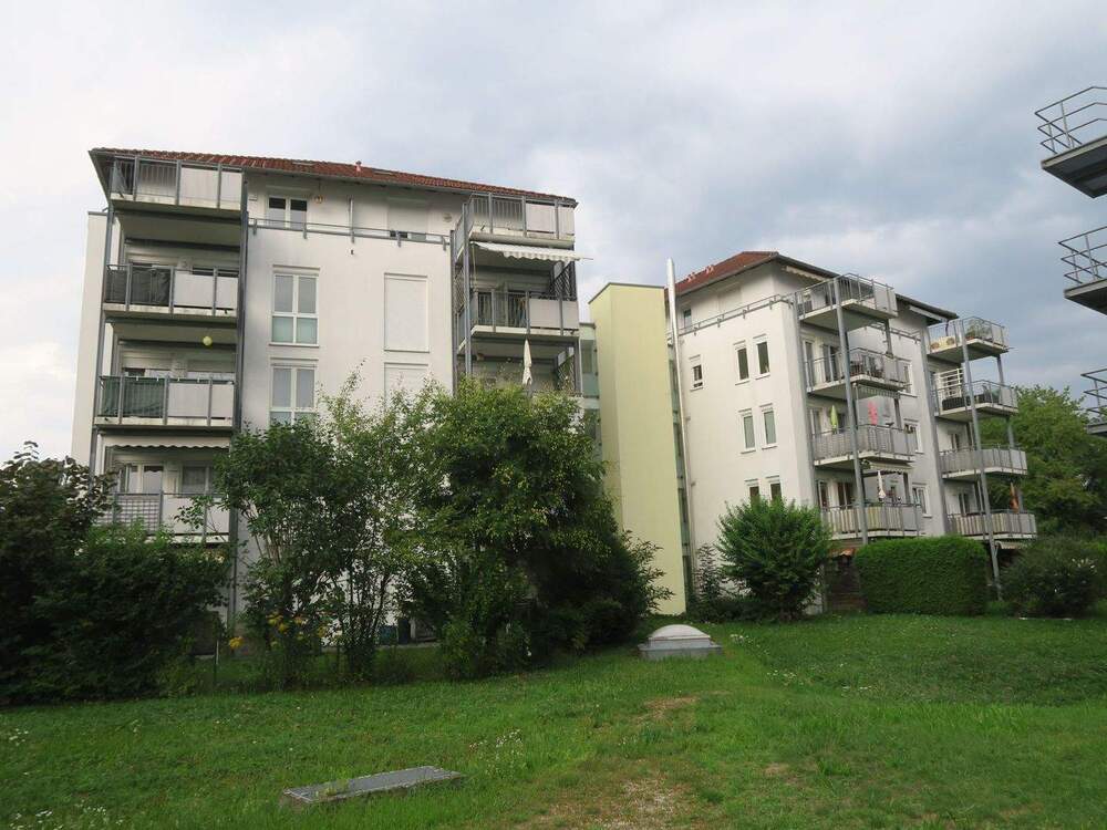 Thumbnail-?? Moderne 3-Zimmer-Wohnung mit großem Balkon und Blick ins Grüne - Radolfzell am Bodensee