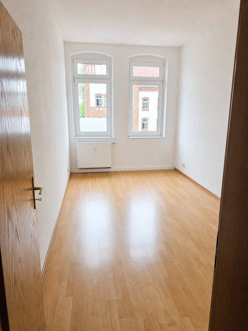 Thumbnail-Freundliche 2-Zimmer-Altbauwohnung mit Einbauküche