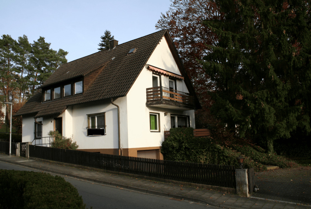 Thumbnail-Sanierungsbedürftiges Zweifamilienhaus in schöner Wohnlage - ideal für Handwerker