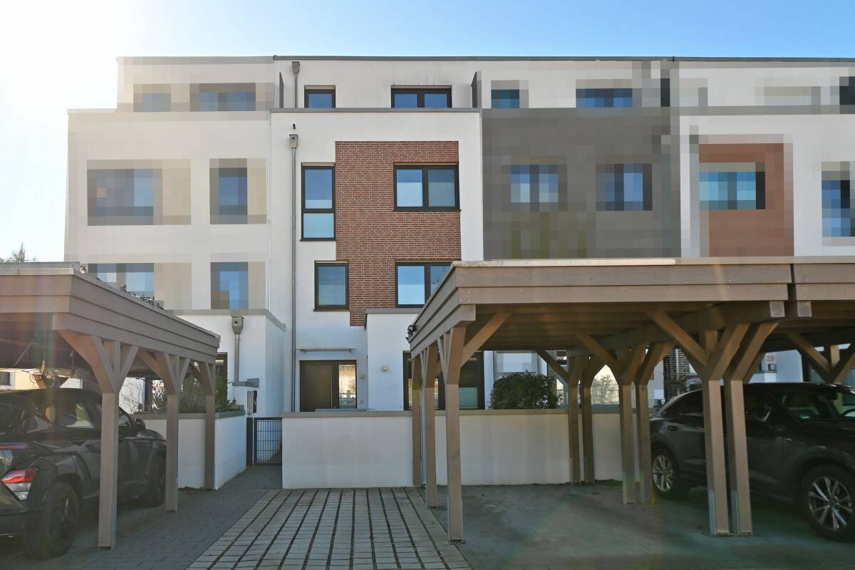 Thumbnail-Best of Townhouse :) Exklusiv ausgestattetes Familien-Zuhause mit Garten, Carport & Stellplatz