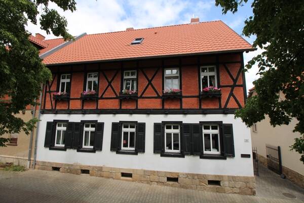 Straßenansicht