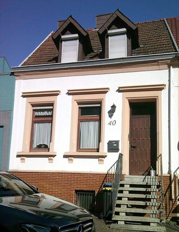 Thumbnail-HANDWERKER GESUCHT! Einfamilienhaus in Sulzbach zu verkaufen!