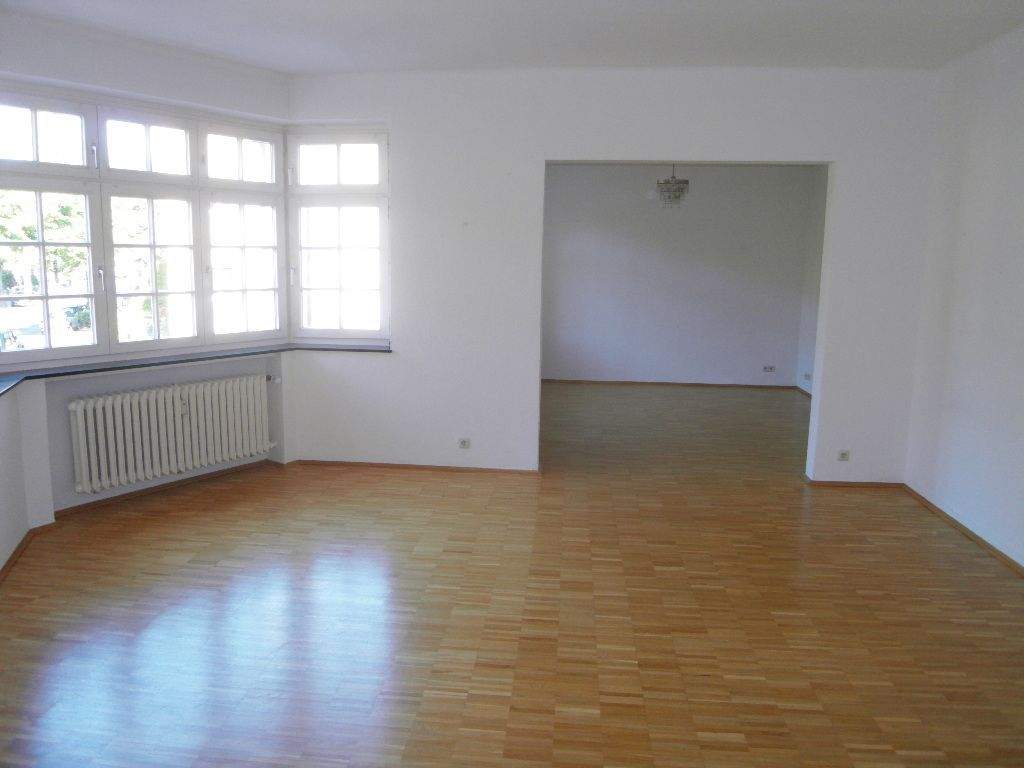 Thumbnail-Im historischen Oberkassel - Stadtwohnung im denkmalgeschützten Altbau