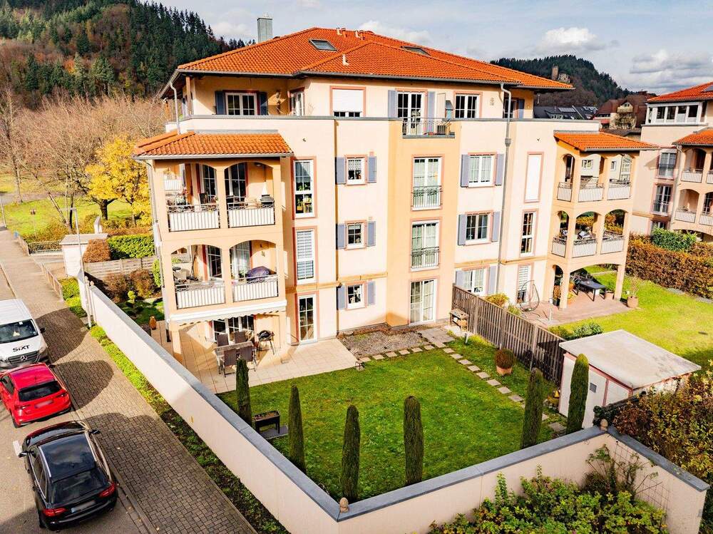 Thumbnail-Mediterrane 4-Zimmer-Erdgeschoss-Wohnung mit Garten in beliebter Lage von Waldkirch