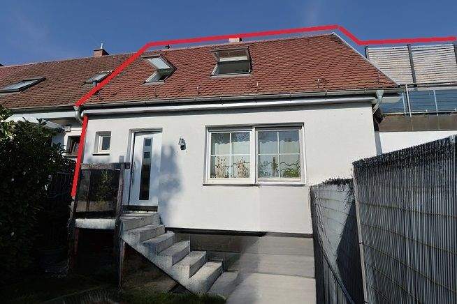 Thumbnail-Reihenendhaus mit ca. 147 m² Wohn- und Nutzfläche, Dachterrasse, Garage und Gartenanteil!