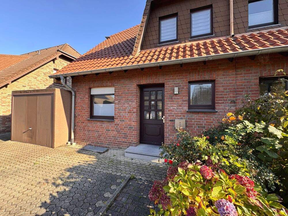 Thumbnail-MeinRaum... Doppelhaushälfte mit Terrasse und Garten in zentraler Wohnlage von Erkelenz