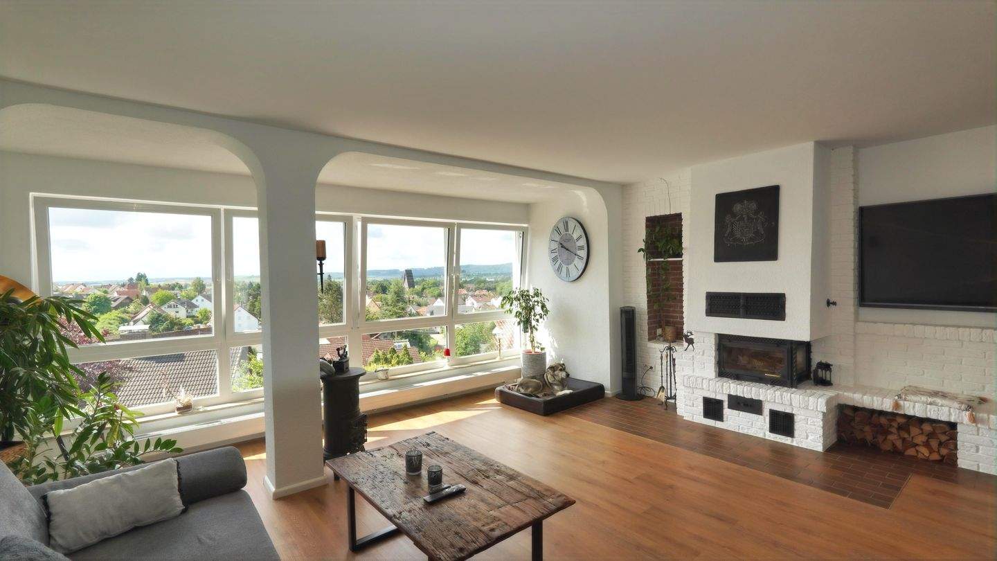 Thumbnail-WOHNJUWEL MIT EINER HAUTPTWOHNUNG UND EINER EINLIEGERWOHNUNG