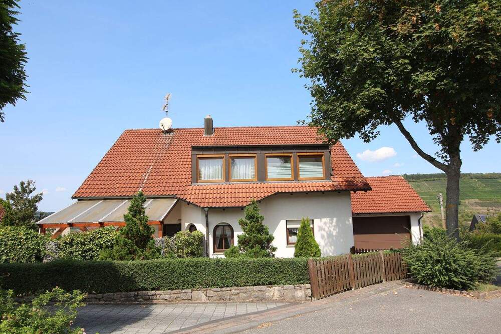 Thumbnail-Modernes, freistehendes EinZweifamilienhaus in GerlachsheimLauda-Königshofen
