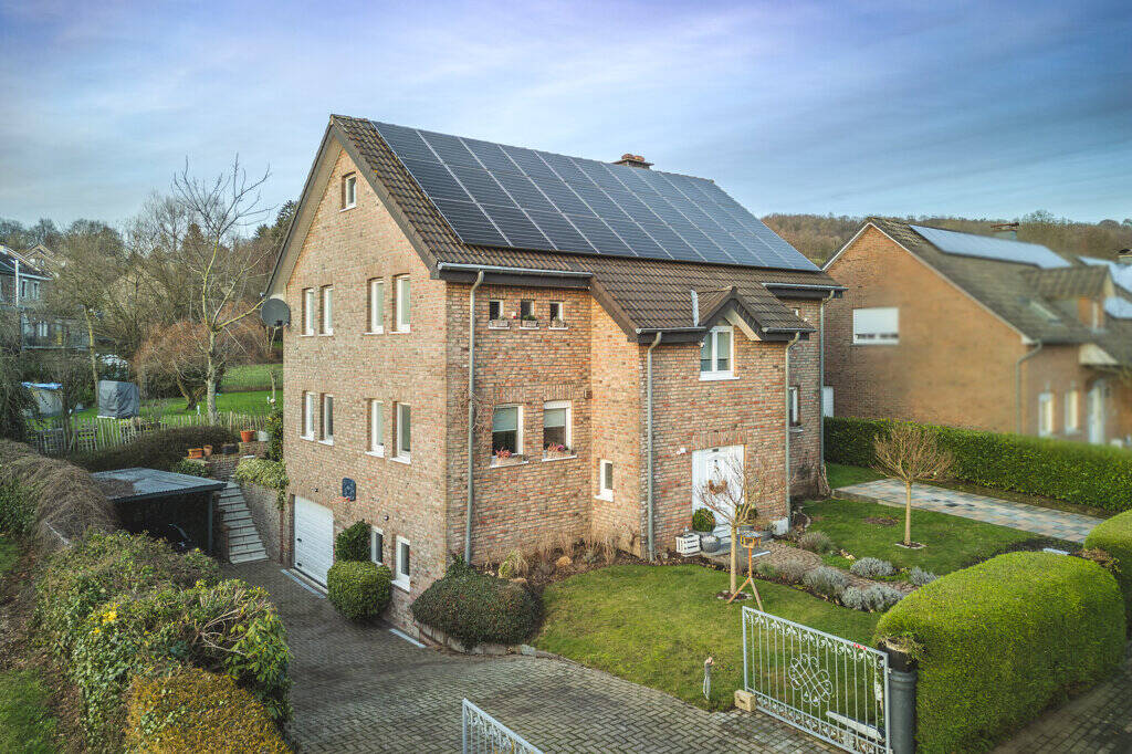 Thumbnail-Freistehendes, umfassend modernisiertes Einfamilienhaus mit traumhaftem Garten in Gemmenich