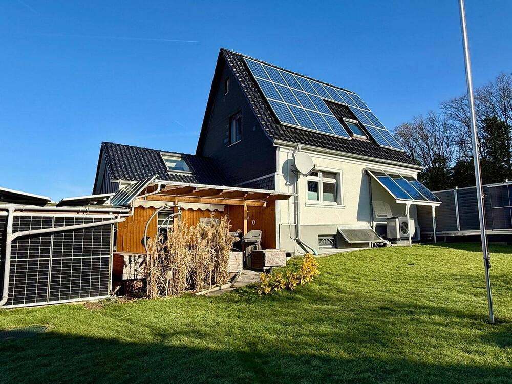 Thumbnail-Fröndenberg-Hohenheide: Altbau, aber nicht vom alten Eisen - Energetisch und technisch im TOP Zustand!