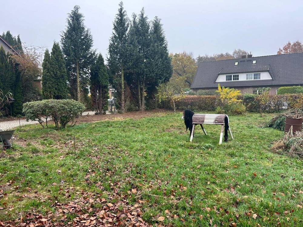 Thumbnail-Positiver Bauvorbescheid - Schönes und ruhig gelegenes Baugrundstück in Hoisdorf