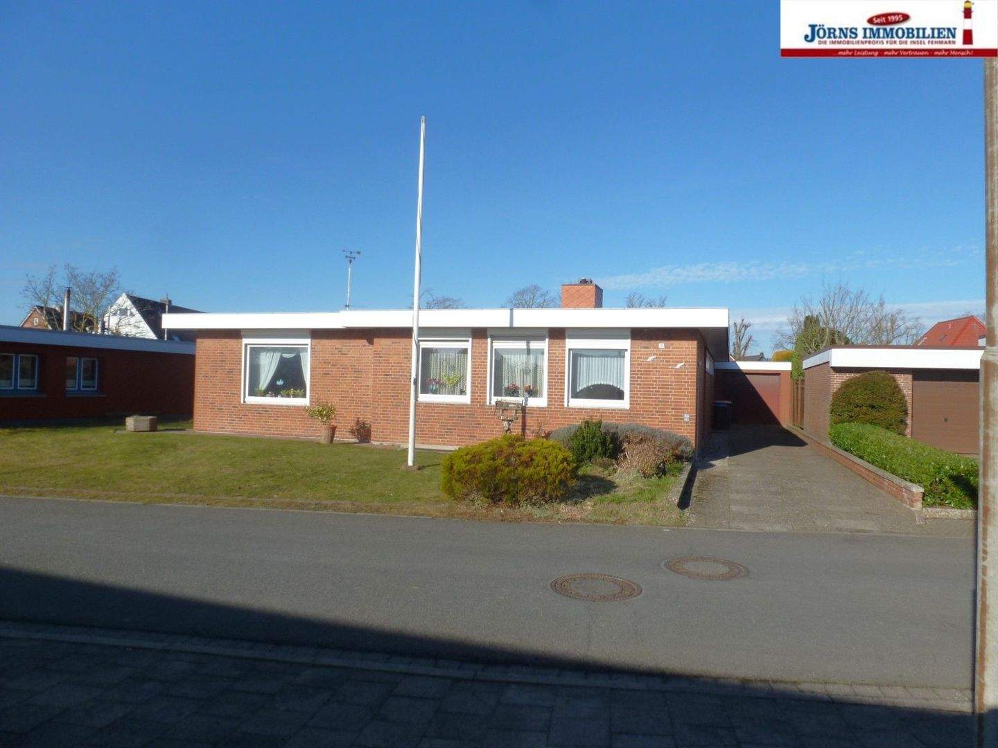 Thumbnail-BUNGALOW MIT VIEL POTENZIAL - Wohnen auf einer Ebene in Burg! Modernisierung erforderlich!