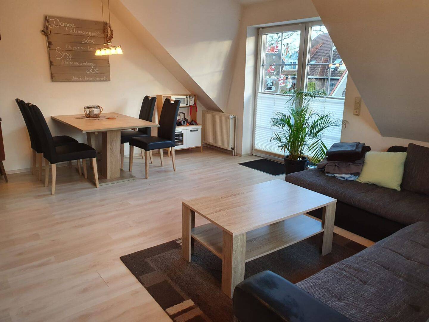 Thumbnail-Renovierte 3 Zimmer-Wohnung mit Süd-Balkon