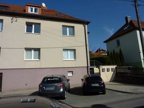 Thumbnail-- Mehrfamilienhaus in sehr guter Wohnlage -