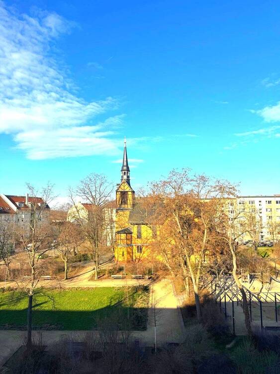 Thumbnail-TOP LAGE SCHÖNER BALKON HELLE WOHNUNG GROSSER GARTEN