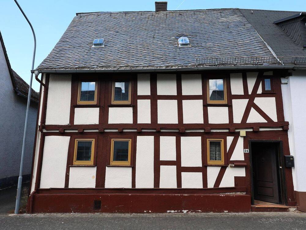 Straßenansicht