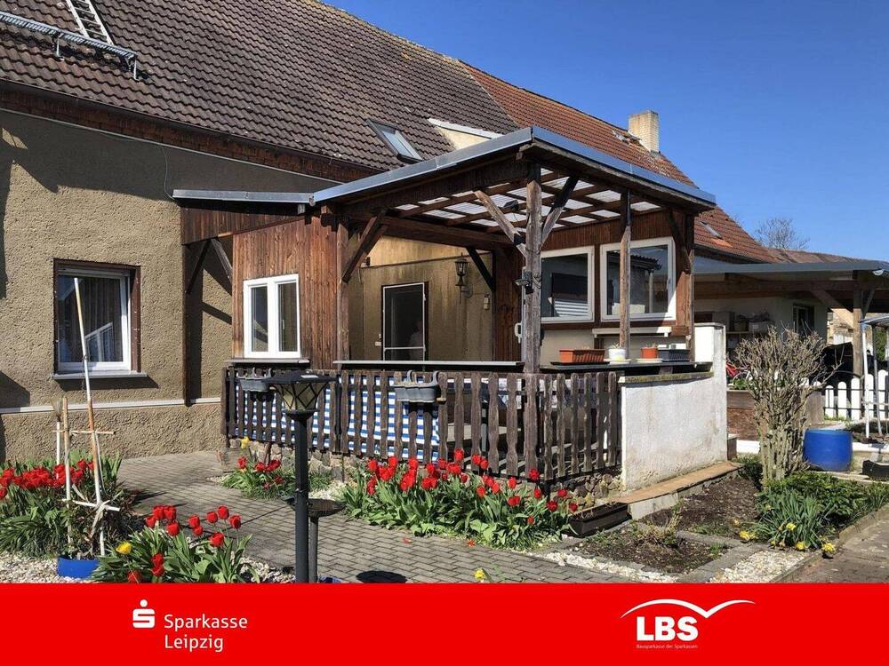 Thumbnail-Familienhaus mit großen Grundstück