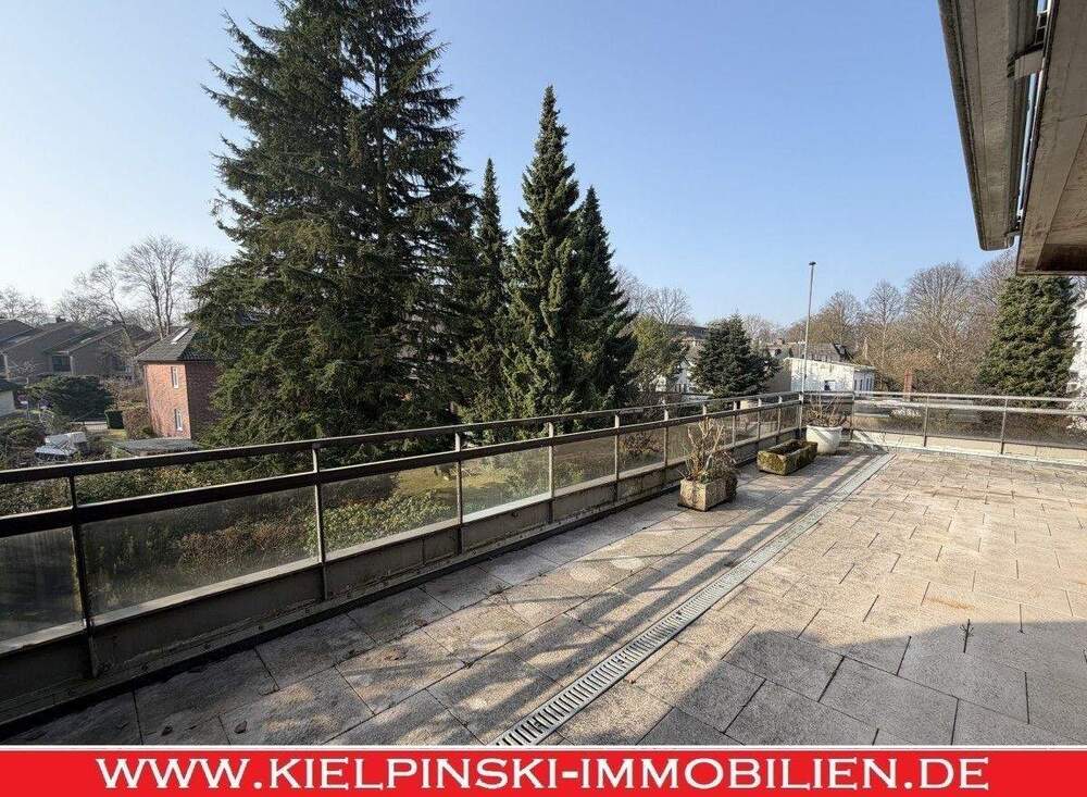 Thumbnail-Über den Dächern von Blankenese: helles 3-Zi.-Penthouse mit gr. Dachterrasse, 2 Bädern + TG-St.pl.