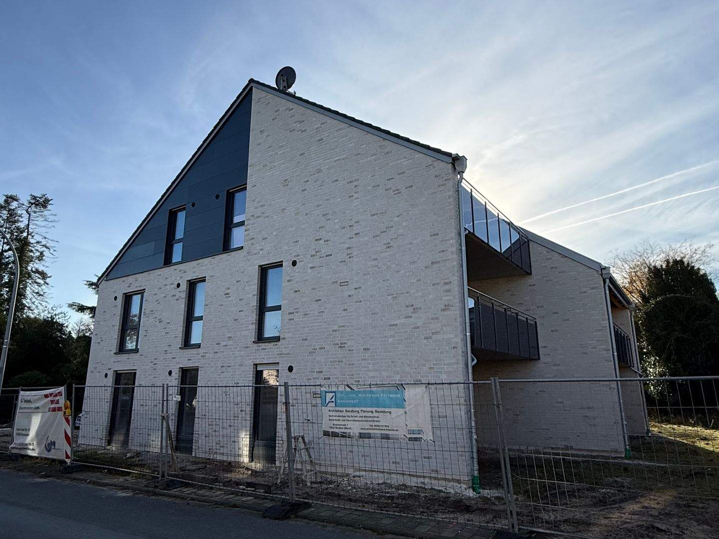 Thumbnail-Neubauwohnung im OG links