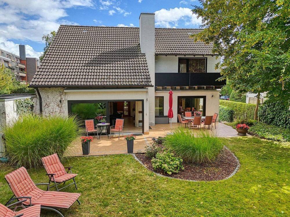 Thumbnail-Kaarst freistehendes Einfamilienhaus mit herrlichem Grundstück in begehrter ruhiger Wohnlage Nähe Zentrum