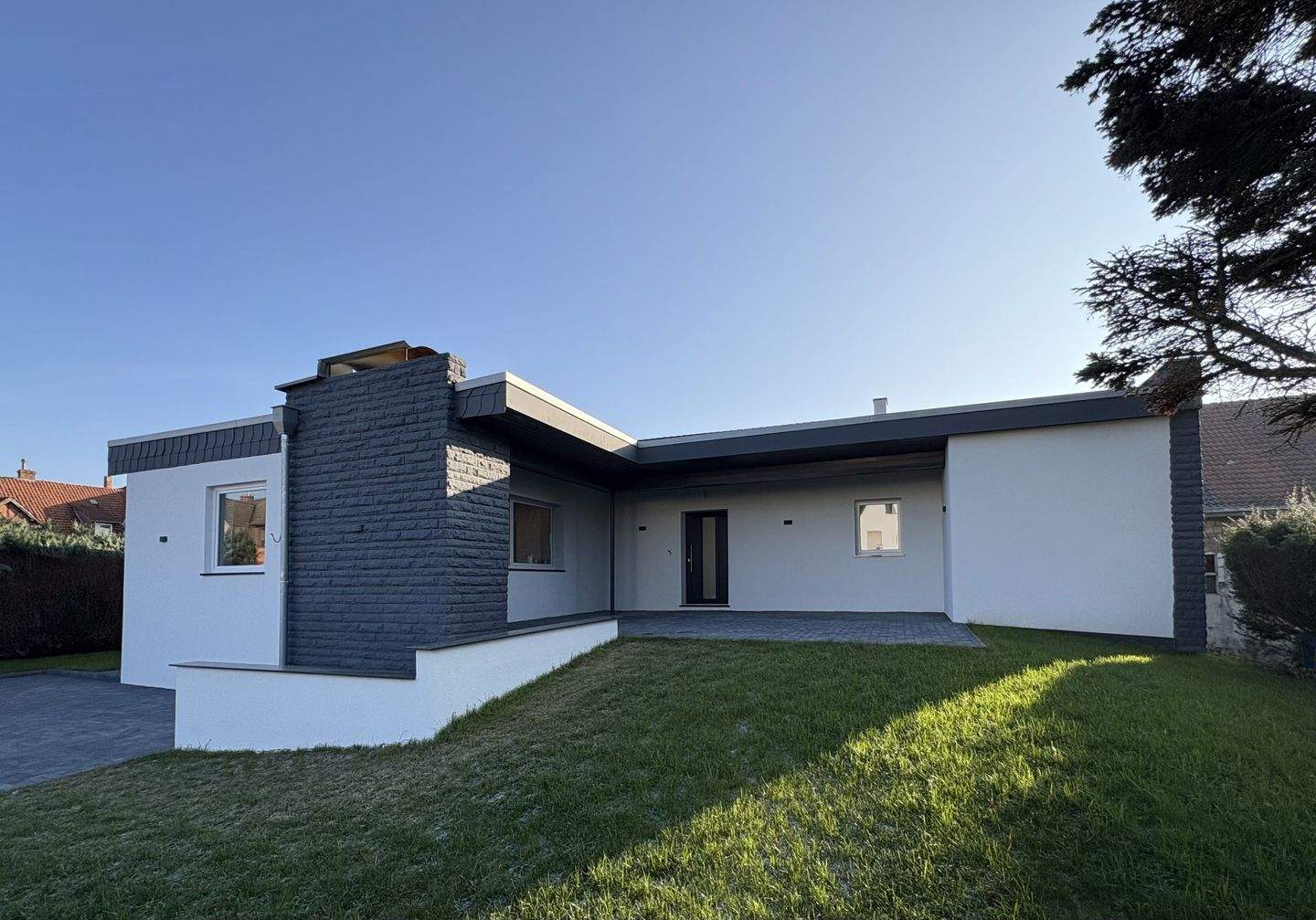 Thumbnail-Komfortables Wohnen auf einer Ebene - modern und zeitlos