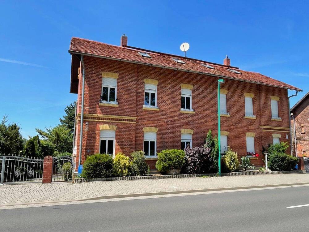 Hausansicht Straßenansicht