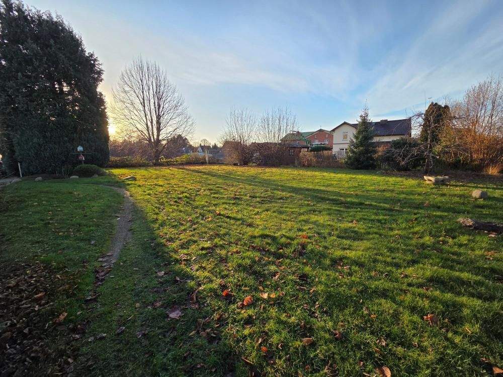 Thumbnail-Grundstück für eine große Doppelhaushälfte in Duvenstedt