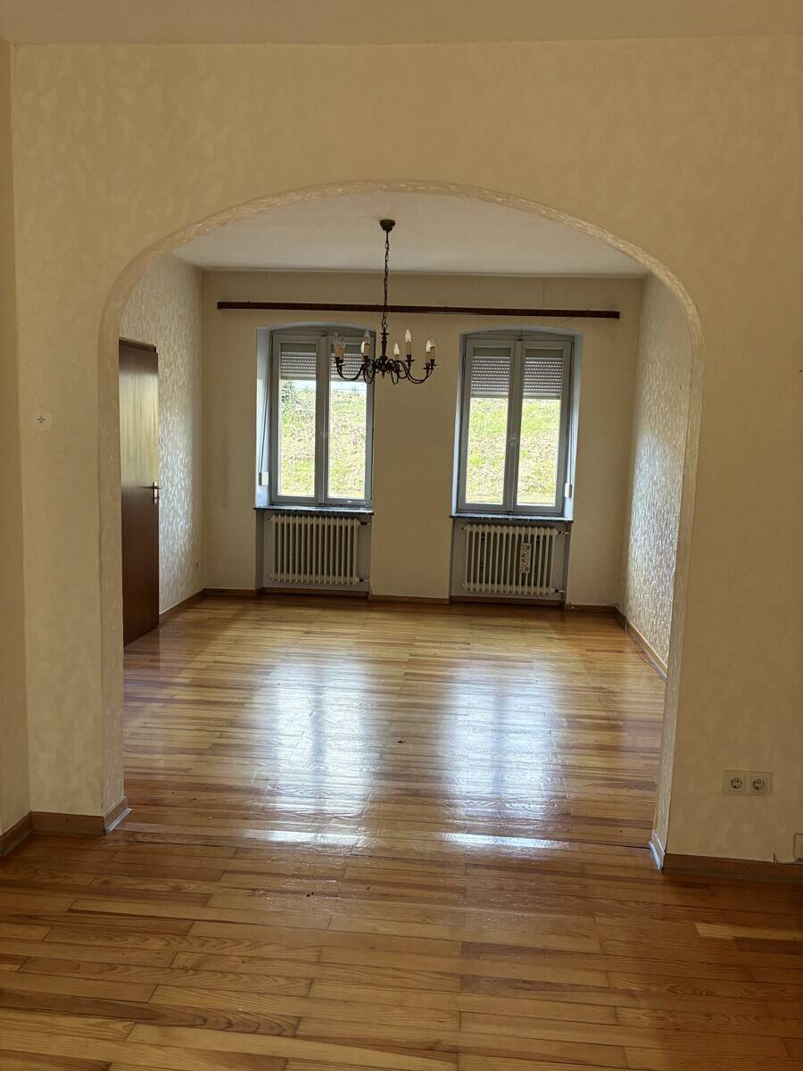 Thumbnail-Charmantes Reihenendhaus mit Potenzial in Dudweiler - sofort frei