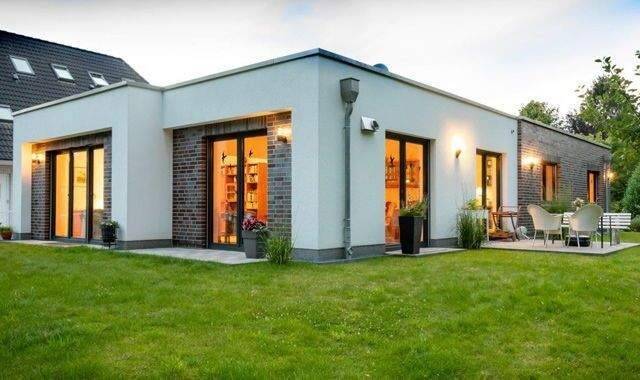Thumbnail-Barrierefrei auf einer Ebene. Noch eine Hälfte frei! Neubau eines Flachdachbungalow-Doppelhaus in Kiel Suchsdorf