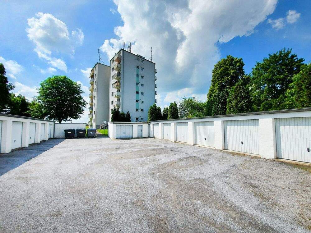 Thumbnail-5 gemauerte Garagen in Hamm am Standort Auf dem Höhkamp in einem gefplegten Garagenhof zu erwerben