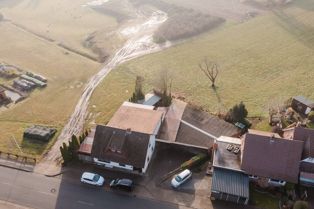 Thumbnail-Einfamilienhaus mit viel Platz - Nebengebäude und Weitblick