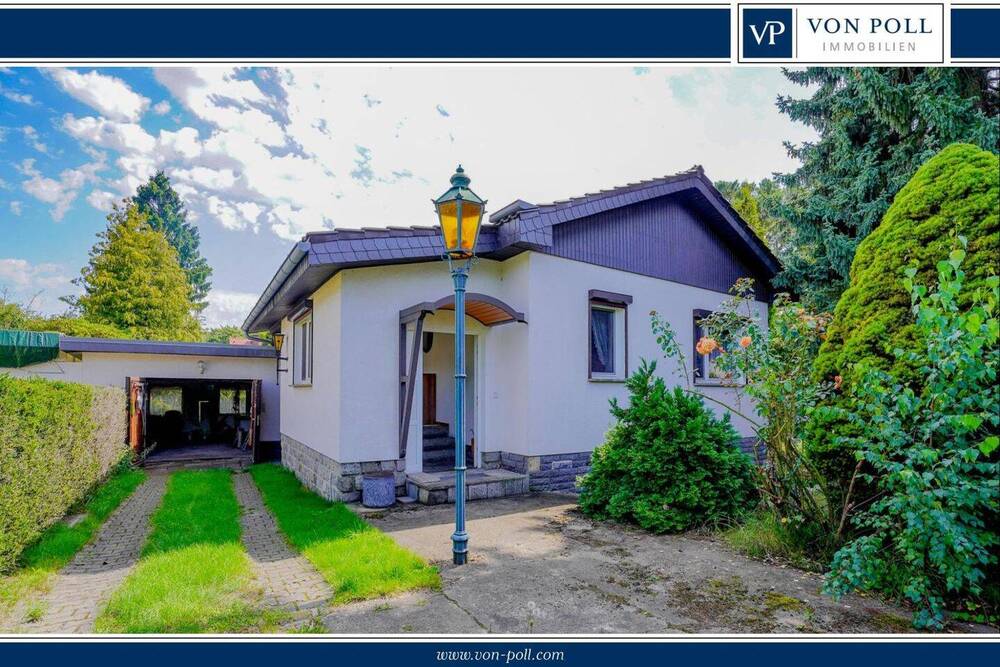Thumbnail-Sanierungsobjekt mit Potenzial: Bungalow auf großzügigem Grundstück in ruhiger Lage