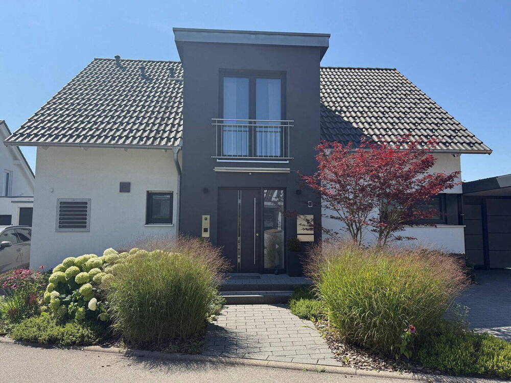 Thumbnail-Freistehendes Einfamilienhaus in Bestlage von Herrenberg-Kayh - Feldrandlage, A+, Wärmepumpe