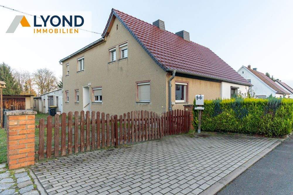 Thumbnail-Einfamilienhaus mit großem Grundstück in sehr ruhiger Lage