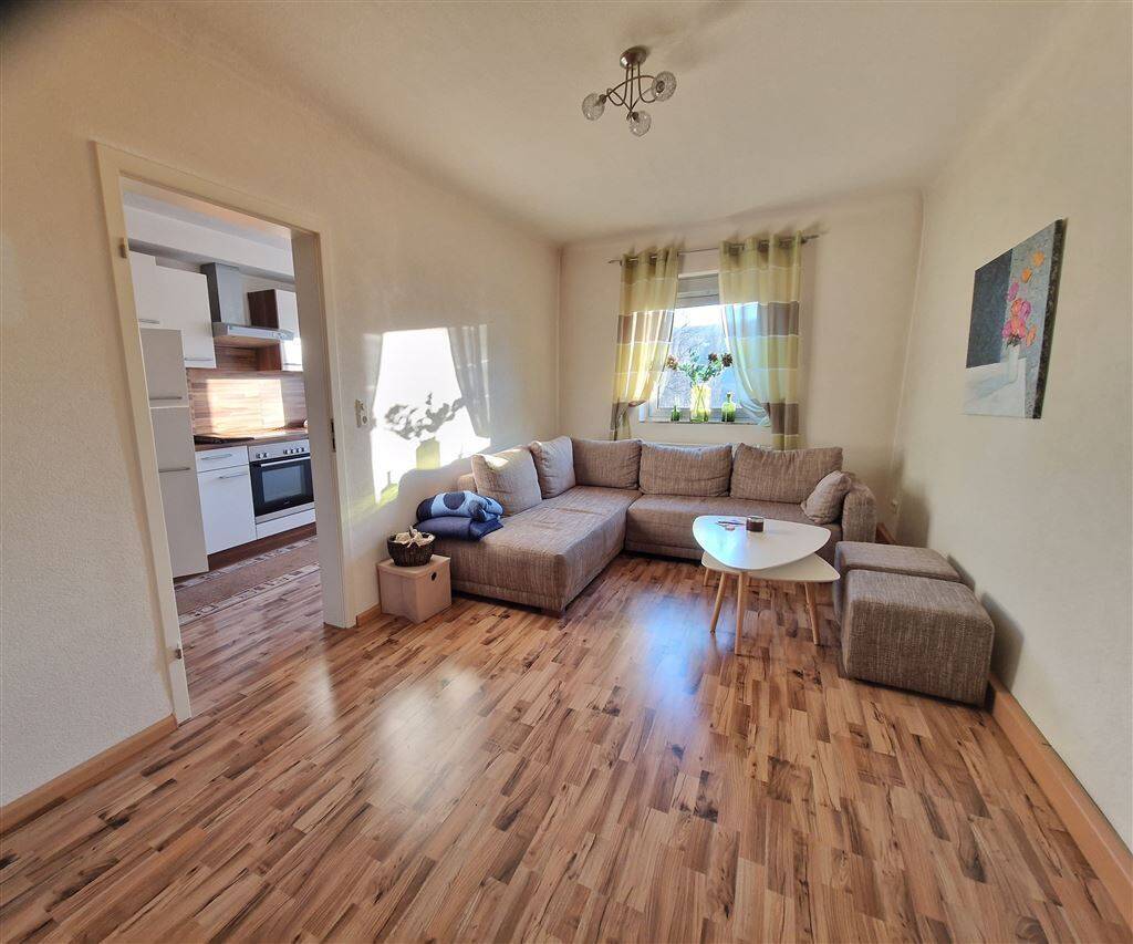 Thumbnail-Bezahlbares Wohnhaus mit Garten und Garage in 66571 Dirmingen