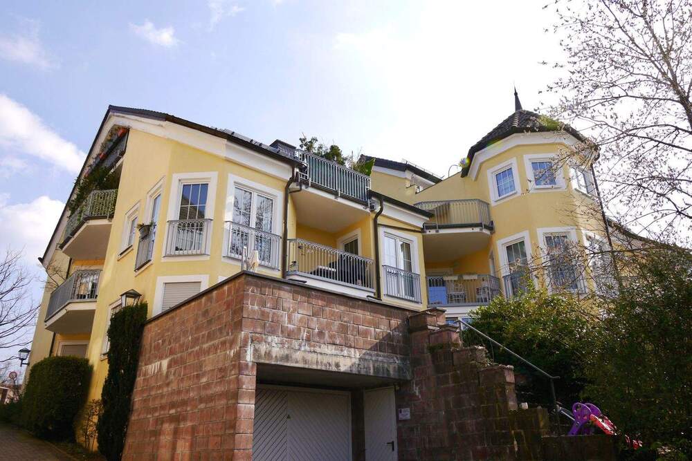 Thumbnail-Stilvolle und extravagante Wohnung in Taunusstein-Hambach