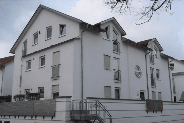 Thumbnail-3,5-Zimmer-Wohnung im 1.OG mit Balkon in EislingenFils