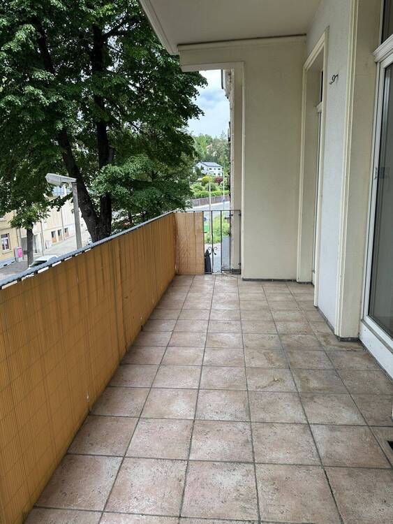 Thumbnail-Einziehen & Wohlfühlen - 3 RW mit Einbauküche, Balkon und Stellplatz