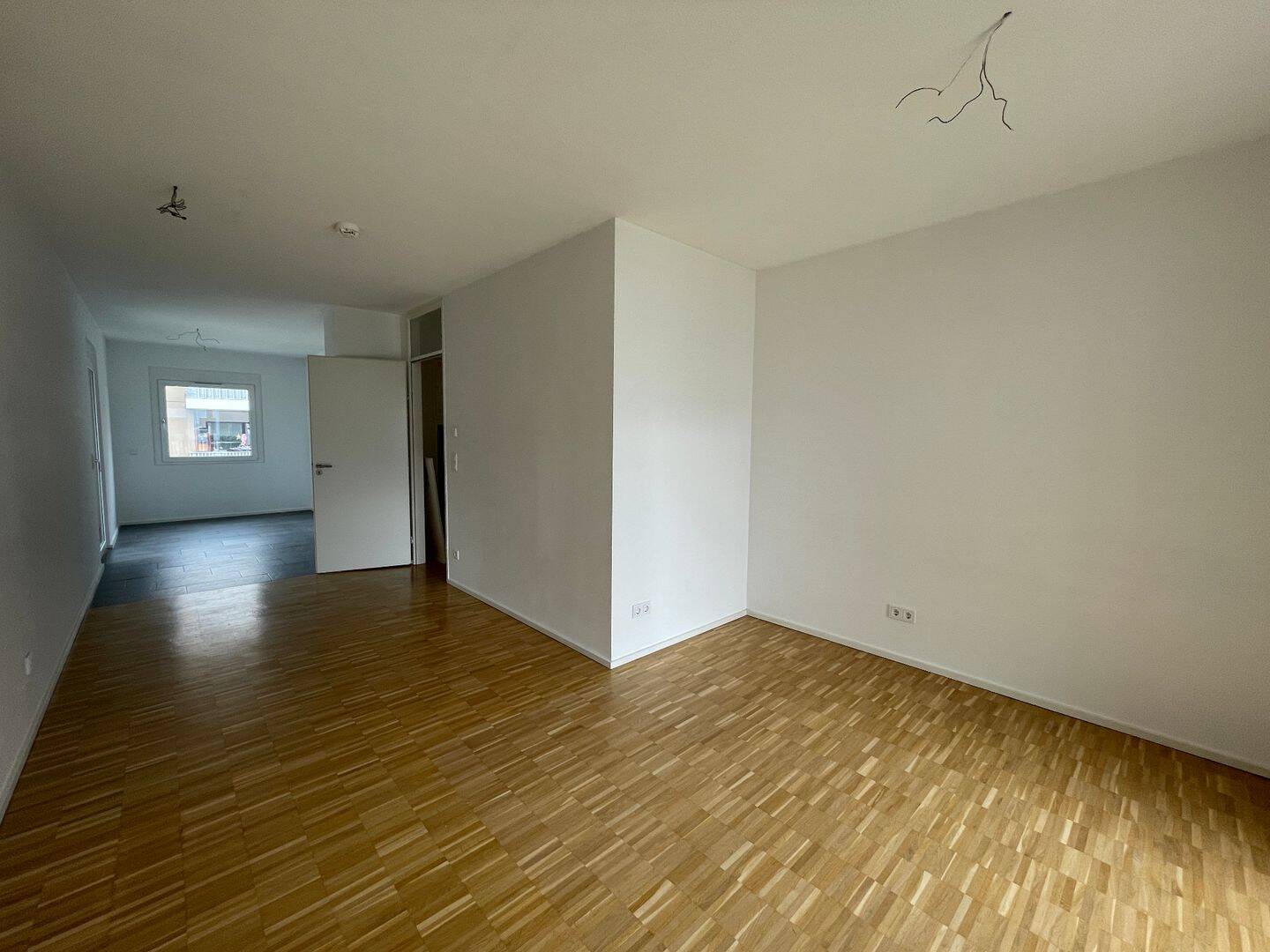 Thumbnail-Schöne 3-Zimmer Wohnung mit Loggia und Terrasse