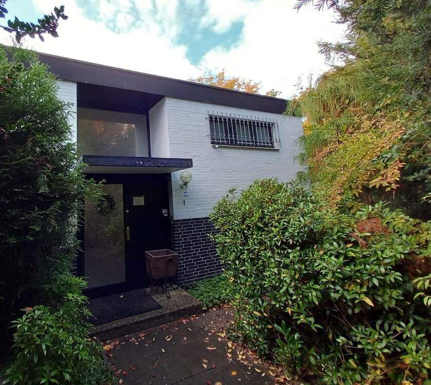 Thumbnail-Stilvoller Bungalow (6Zimmer) 157 m² Wohnfläche | Wintergarten | Garage | ruhige Lage